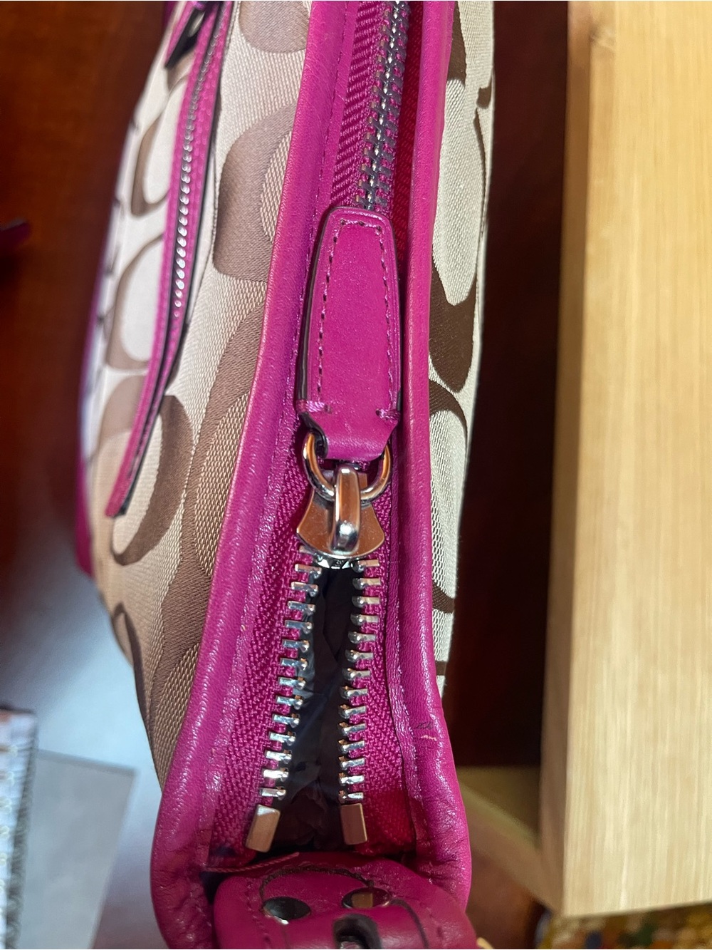 NWT Authentic Coach New York Shoulder Bag/ Slouchy Hobo /Bucket Bag / Magenta - Picture 7 of 16